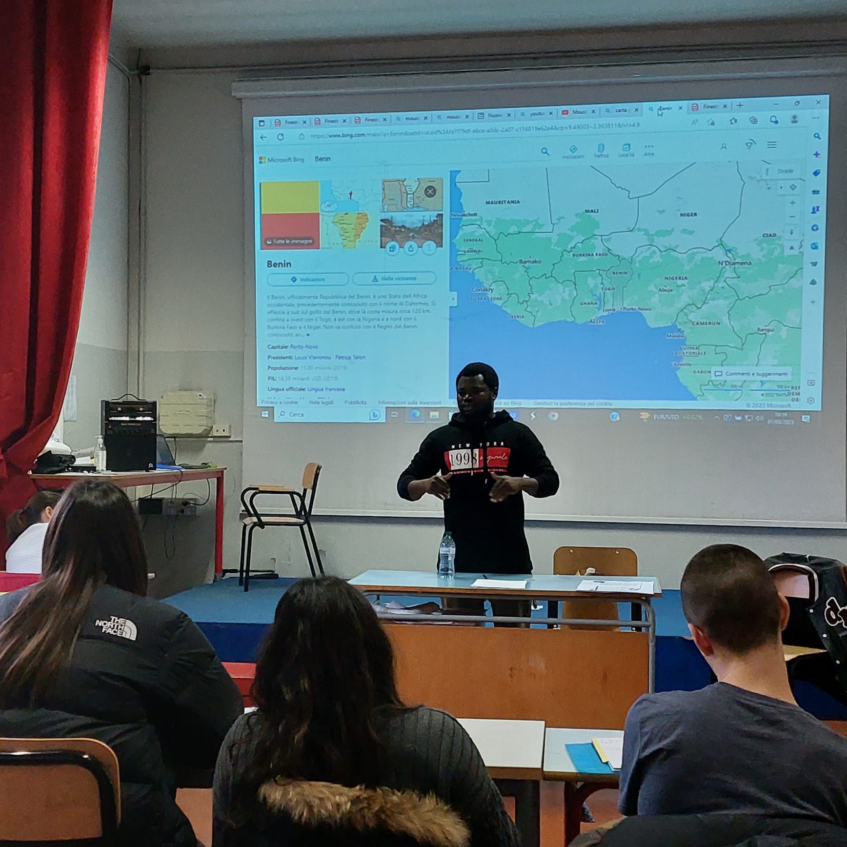 Finestre - Storie di Rifugiati